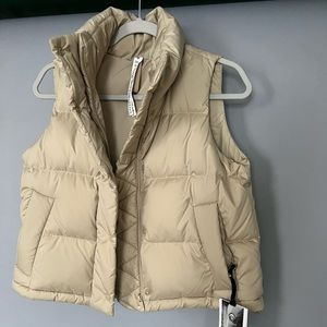 lululemon Wunder Puff Cropped Vest in Trench